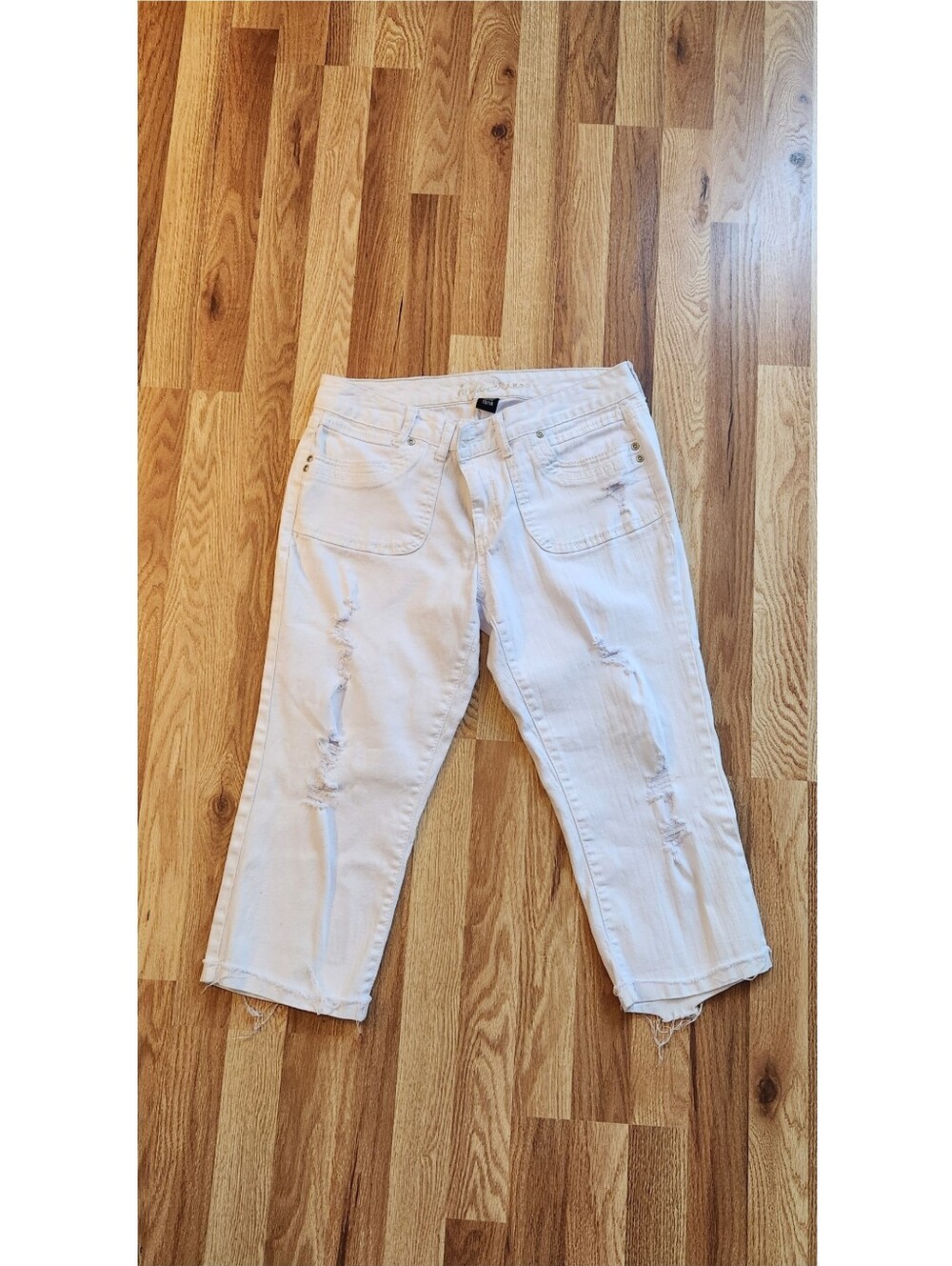 White Distressed Cropped Jeans